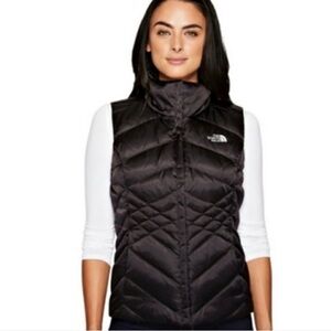 The North Face Women's Aconcagua 550 Black Quilted Vest
